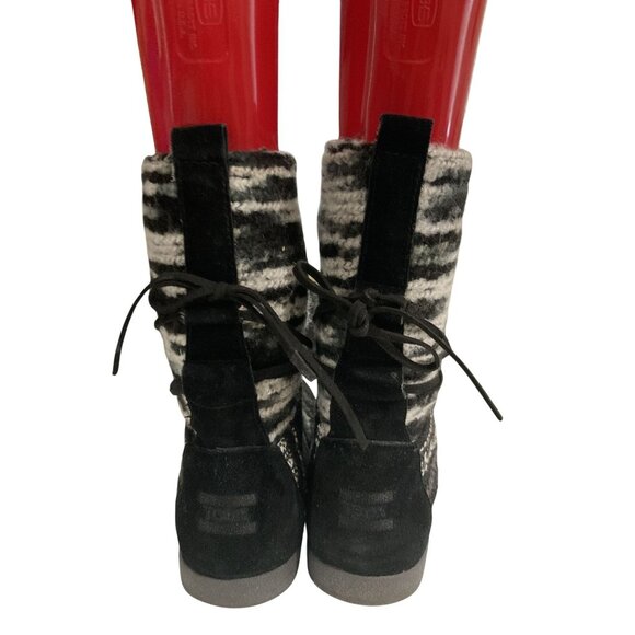 Toms Women's size 8 Black Gray Patterned Mid-Calf winter snow Boots - Picture 3 of 7